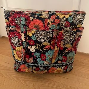 Vera Bradley Tote